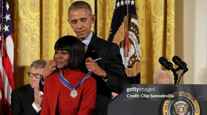 President Obama Awards Presidential Citizens Medals to Honorees