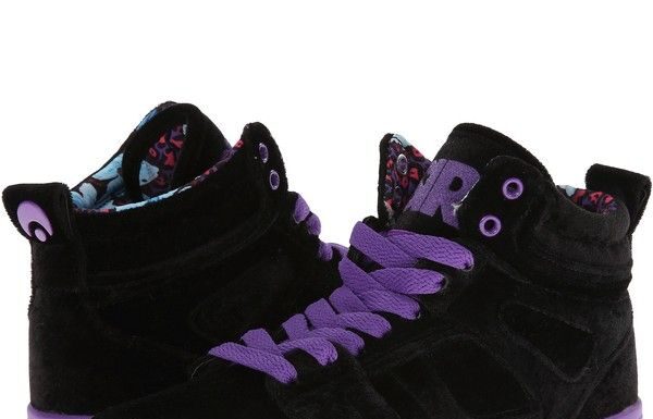 Black Lace Shoes for Women: Romantic Style for Every Occasion