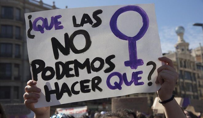 Me ha salido una hija feminista: El cartel que dio de qué hablar