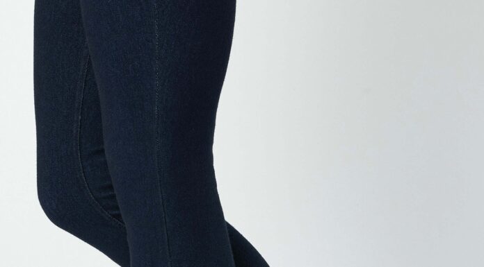 Brown Leather Boots Women Flat: Walk All Day in Understated Style