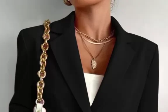 Black Crop Blazer for Women: Sharp Style in a Petite Package