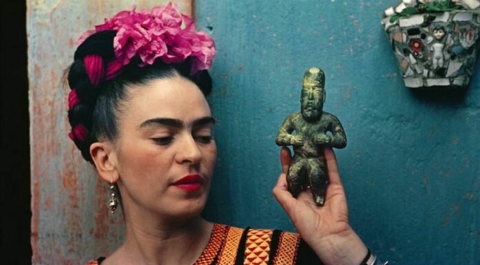 ¿Por qué Frida Kahlo se convirtió en un símbolo feminista? Una vida sin concesiones