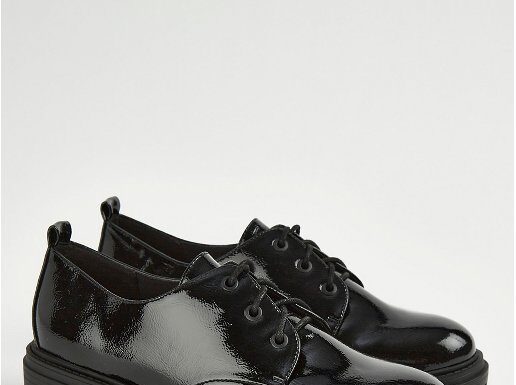 Black Lace Up Shoes Women: Perfect Pairings for Everyday Style