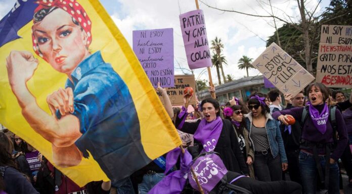 De la Morena y el foro feminista: Voces y debates encendidos