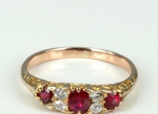 22ct Gold Rings for Women: Vintage Luxury Reimagined