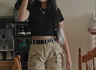 Black Cargo Shorts for Women: Casual Cool with Practical Edge