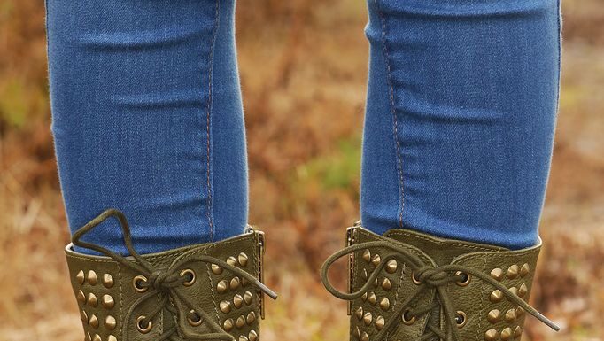 Army Green Boots for Women: Combat-Ready Meets Cute