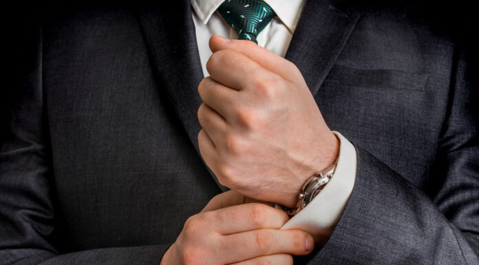 Can Women Wear Cufflinks? Adding a Touch of Elegance