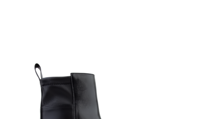 Black Leather Flat Boots for Women: Everyday Edge Without the Elevation