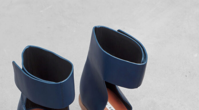 Blue Leather Sandals for Women: Luxe Finish for Warm Days