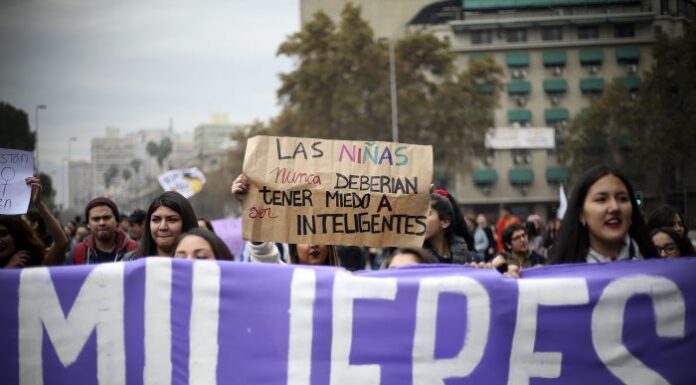 De feminista a machista en Chile: Un viaje controversial