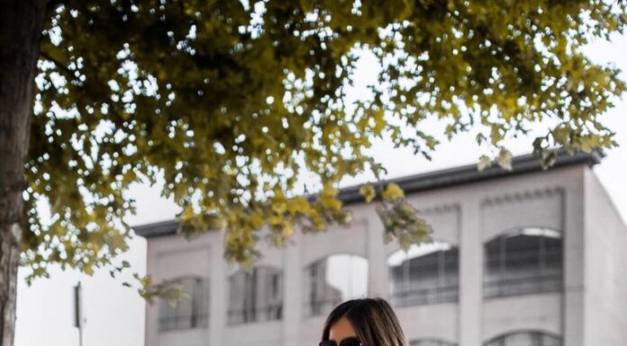 Black Dress Top for Women: Versatile Pieces to Elevate Your Wardrobe