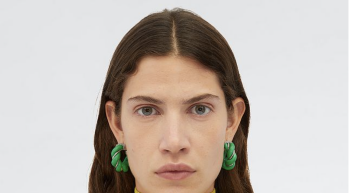 Black Big Handbags for Women: Bold Bags to Elevate Any Outfit