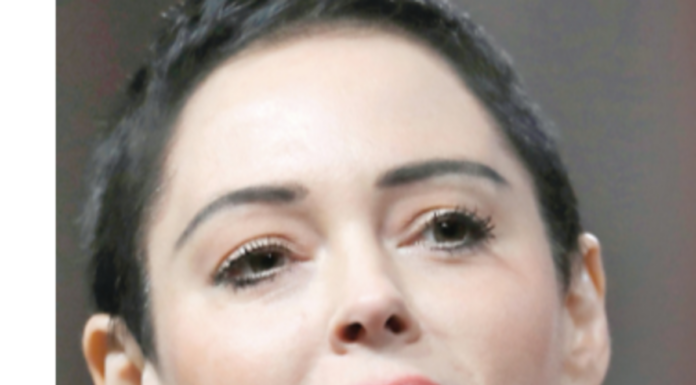 De actriz a ícono feminista: La transformación de Rose McGowan