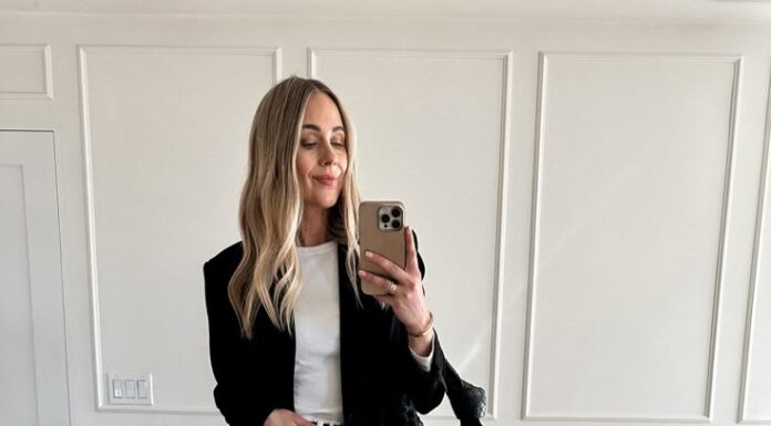 Black Boyfriend Blazer for Women: Effortlessly Cool and Timeless