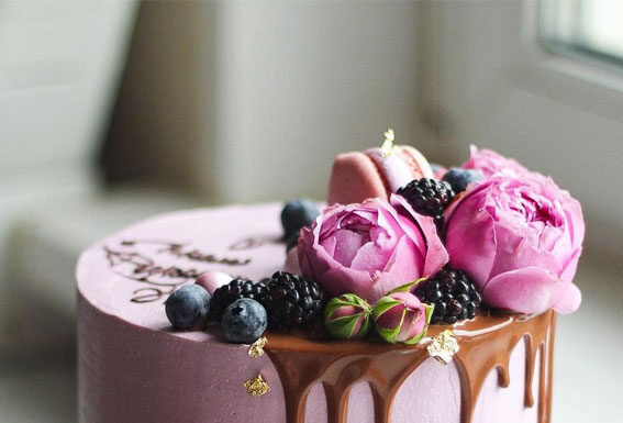 Beautiful Birthday Cakes for Women: Stunning Designs to Celebrate Her Day