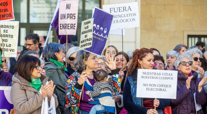 ¿Cómo unirte a organizaciones feministas en Alicante? Contactos y consejos