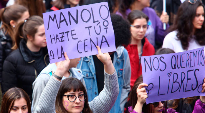 ¿Por qué el feminismo sigue vigente hoy? Análisis contemporáneo