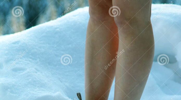 Blue Winter Boots for Women: Function Meets Frosty Fashion