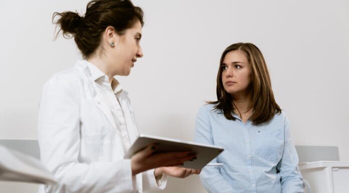 Can a Pregnant Woman Eat Rotisserie Chicken? Convenience Meets Caution