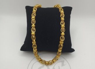 22 Carat Gold Chains for Women: Drape Yourself in Golden Elegance