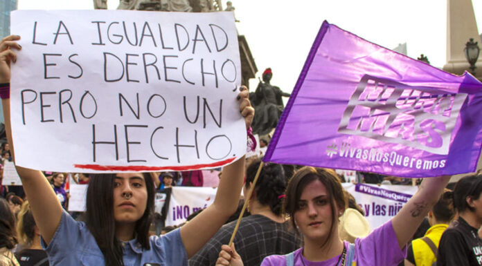 ¿Por qué debemos ser feministas? Reflexiones urgentes