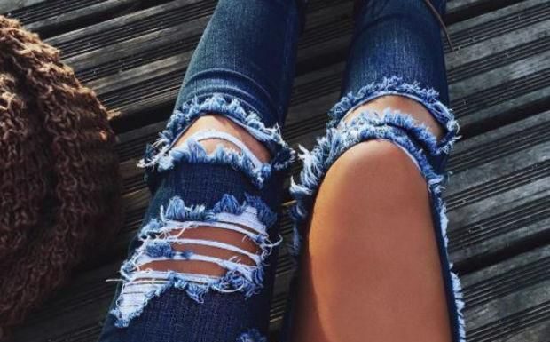 Black High Waist Ripped Jeans for Women: Edgy and Effortless