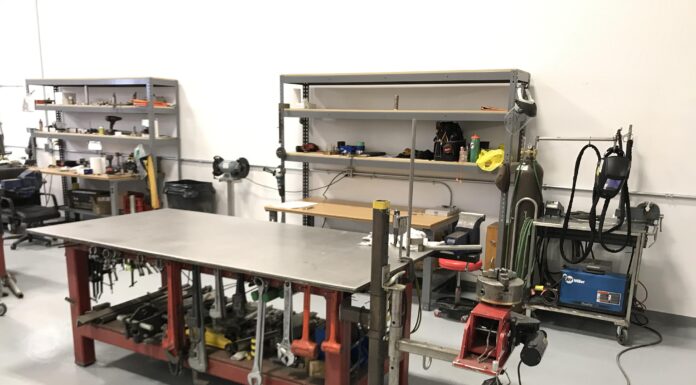 Black Scrub Tops for Women: Clean Lines for Clean Workspaces