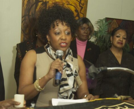Evelyn Davis Founder of New York Coalition of 100 Black Women Dies at 75: A Legacy of Empowerment