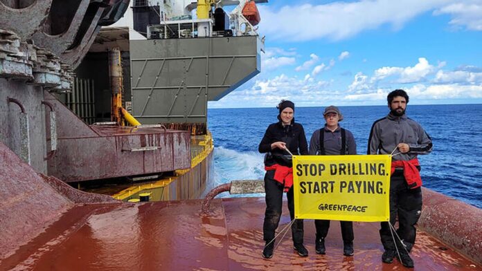 230202100750-04-greenpeace-shell-oil-platform