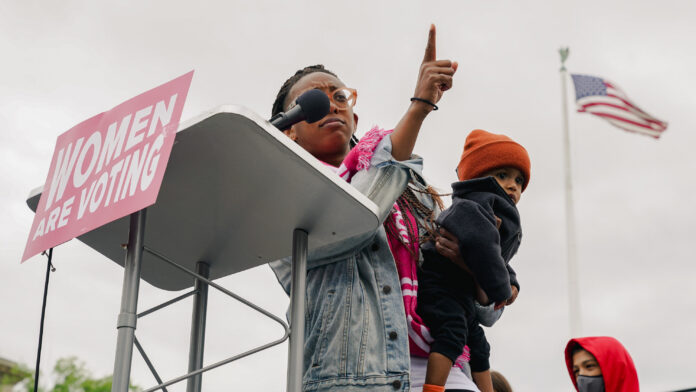 24scotus-abortion-fundraising-videoSixteenByNine3000