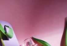 The Load of ‘Making It Look Easy’: Maintaining the Effortless Facade