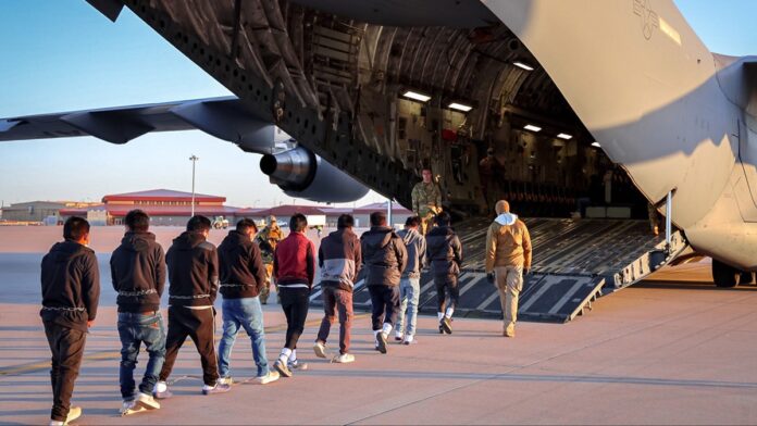 deportation-flight-2