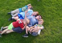 The Mom Makeover Trend: How Postpartum Bodies Are Pathologized