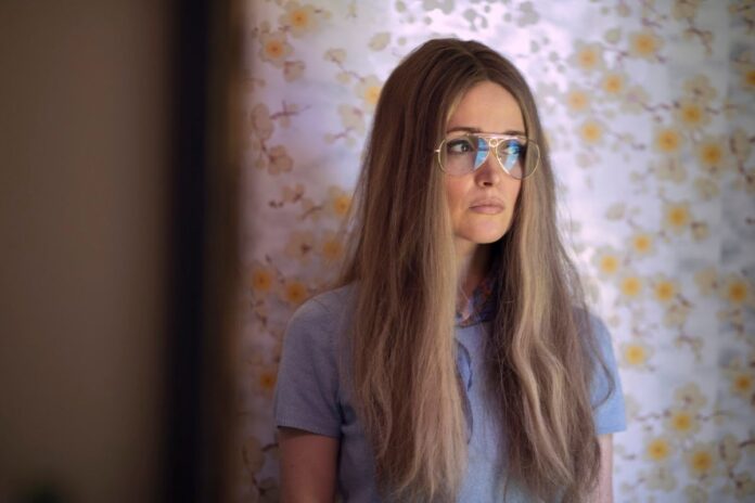 mrs-america-abortion-scene-Rose-Byrne-as-Gloria-Steinem