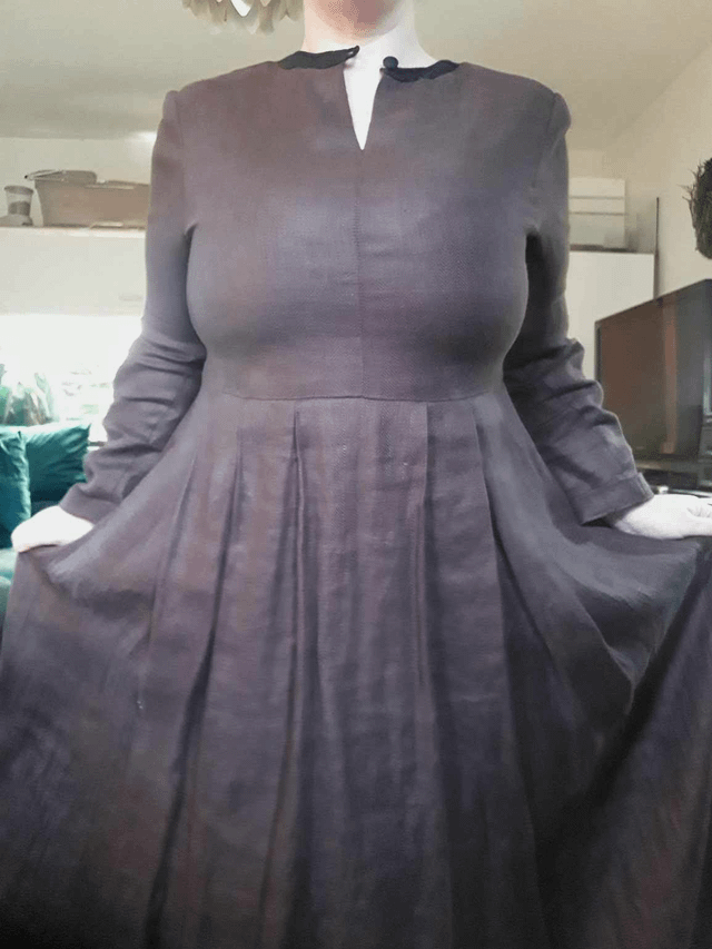 upcycled-a-frumpy-vintage-dress-v0-g0g8qwnxt6ec1
